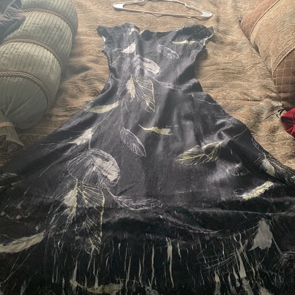 Komarov Black and Gray Fit and Flare Maxi Dress